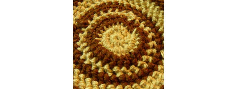 How to start a circular crochet project…with no hole in the middle!